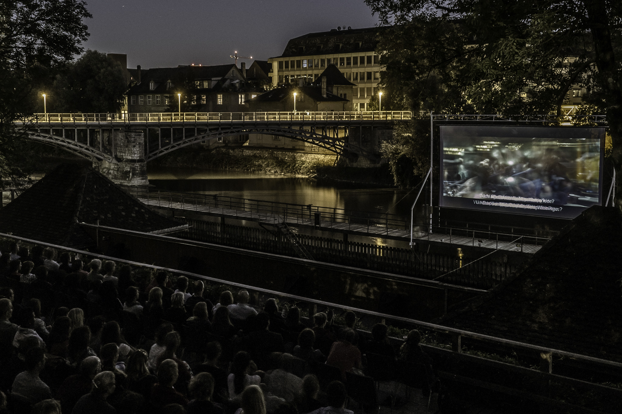 Filmfluss-Fluss-Leinwand